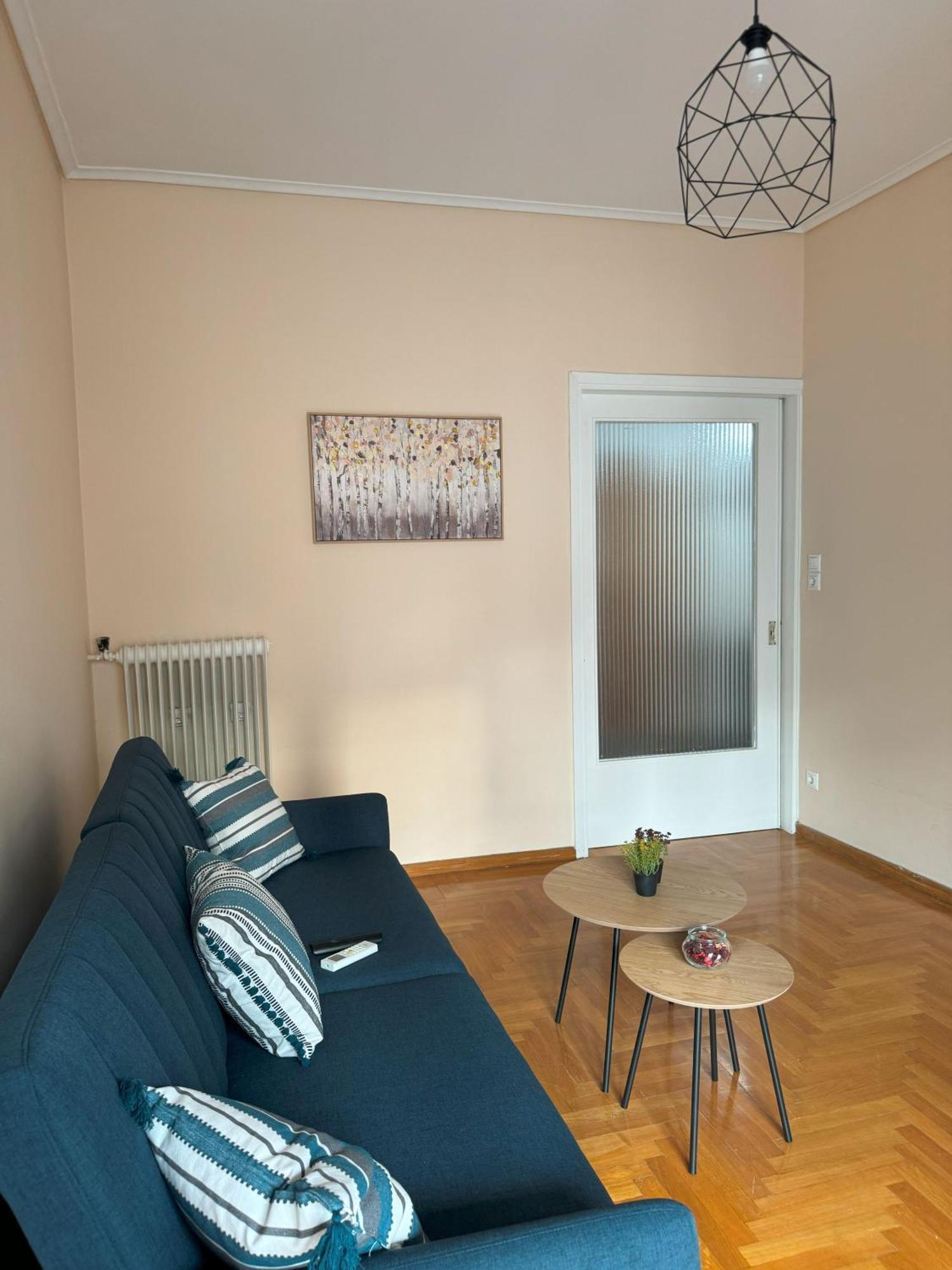 Modern Acropolis Apartment *